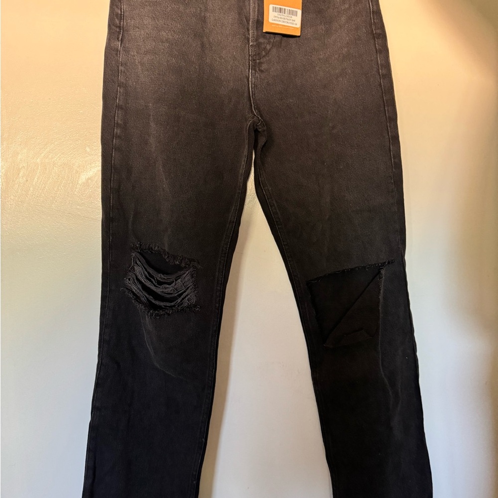 Women’s Black Distressed Jeans